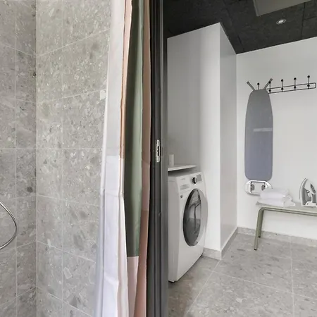 Aparthotel No186 By Daniel&jacob's 4*