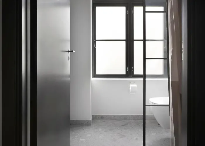 No186 By Daniel&jacob's